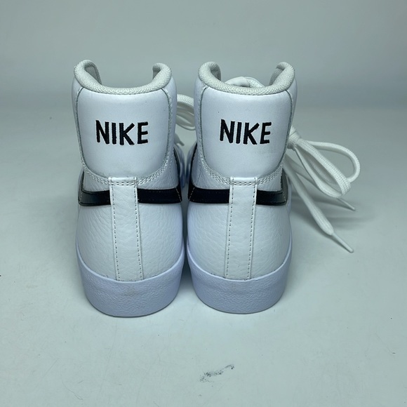 Nike Shoes Youth Blazer Mid 77 Vintage White /Black Sneakers DA4086-100 - Picture 4 of 6